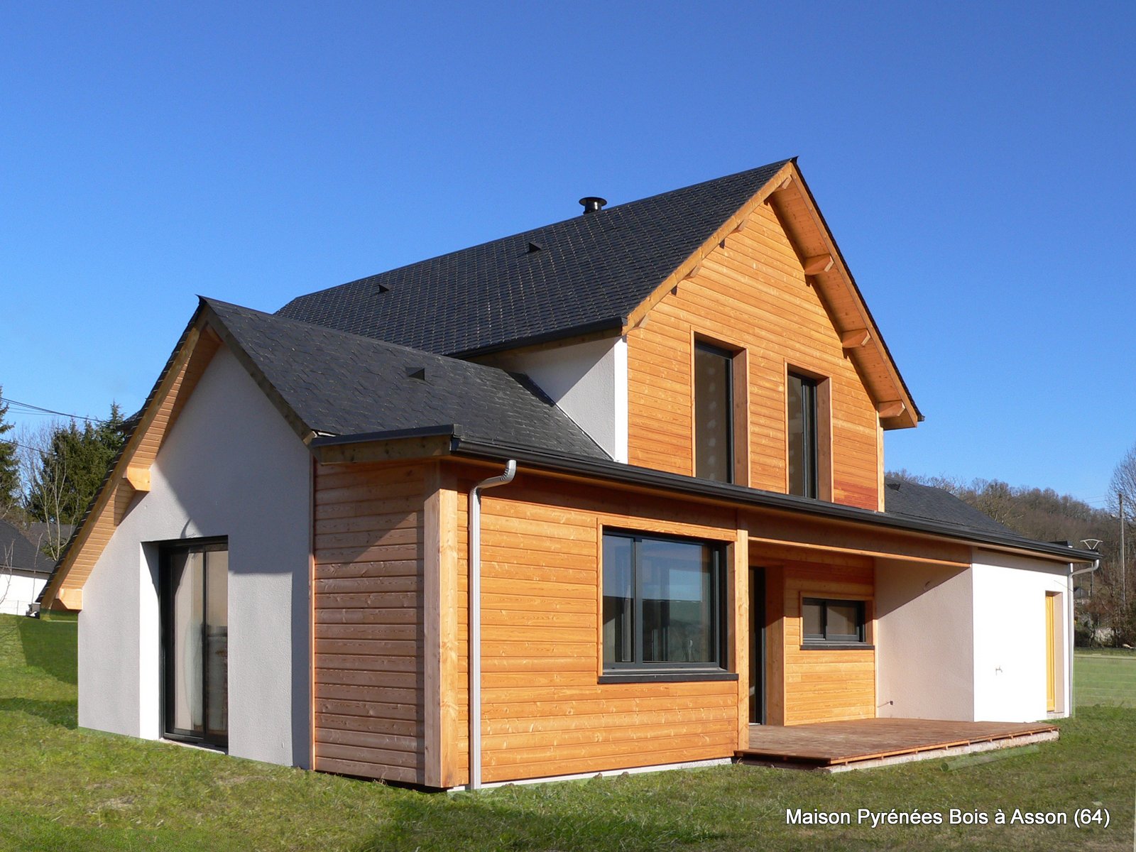 Maison d'architecte en bois à Asson (64) - Réalisation Pyrénées Bois