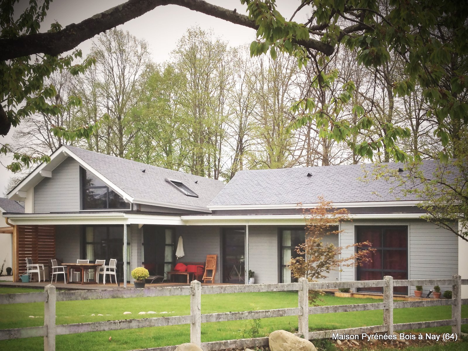 Maison Pyrénées Bois à Nay (Pyrénées Atlantiques, 64)